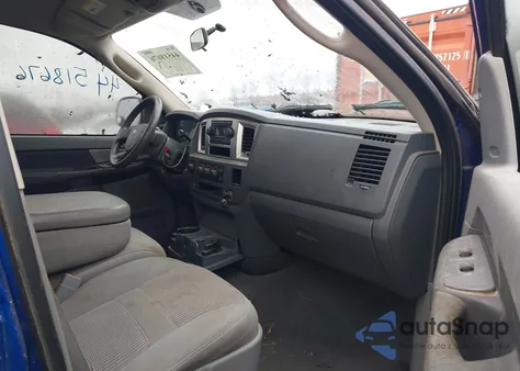 2007 Dodge Ram 1500 Slt/Trx4 Off Road/Sport из США, поврежденный, VIN 1D7HU18227S264361